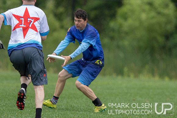 USAU - Great Lakes Masters Regionals - Great Grand Masters