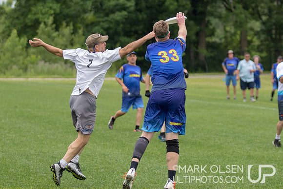 USAU - Great Lakes Masters Regionals - Great Grand Masters