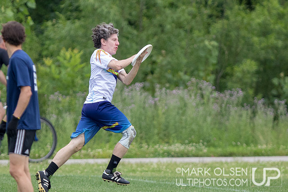 USAU - Great Lakes Masters Regionals - Great Grand Masters