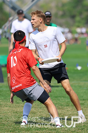 Friday action at the USAU International Club Championships in th