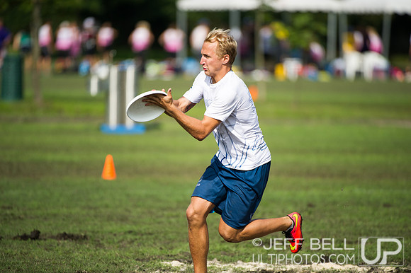 wucc2014_day4_20140805_101539_JBP00351