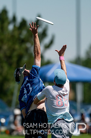 Mixed Masters Finals at USAU Masters National Championships 2019