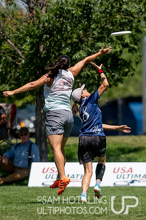 Mixed Masters Finals at USAU Masters National Championships 2019