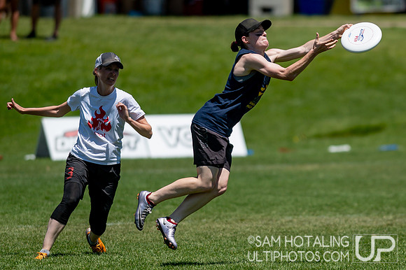 Women's Masters Finals at USAU Masters National Championships 2019