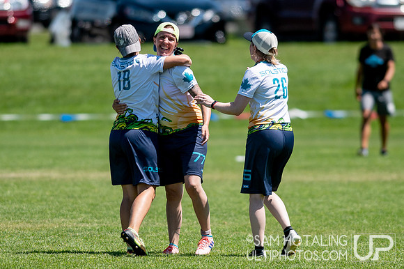Women's Grand Masters Finals at USAU Masters National Championships 2019