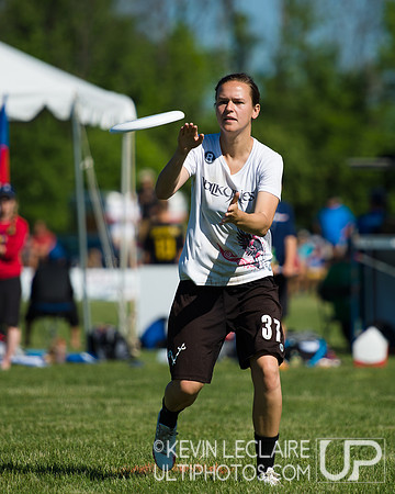 2014 USAU D-I College Champs Saturday Round 1 Action