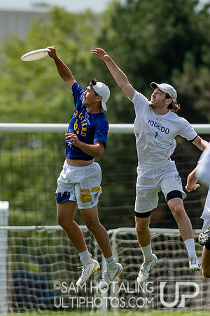 Seattle Voodoo vs. Indianapolis Brickyard in Men's Pool Play at USAU Elite Select Challenge 2019