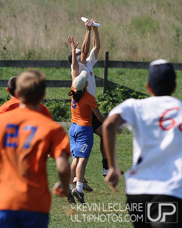 Sunday Elite Mixed Playoffs action -- Chesapeake Open 2010