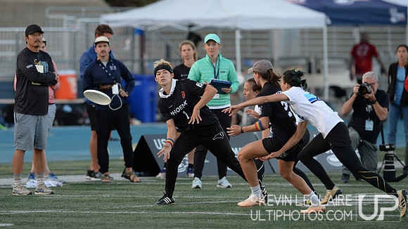 Fury vs Phoenix - Women's Semifinal - USA Ultimate Club Champs 2