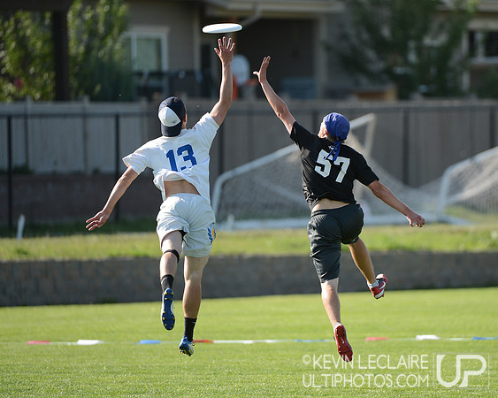 2012 USAU D-I College Championships Friday Action