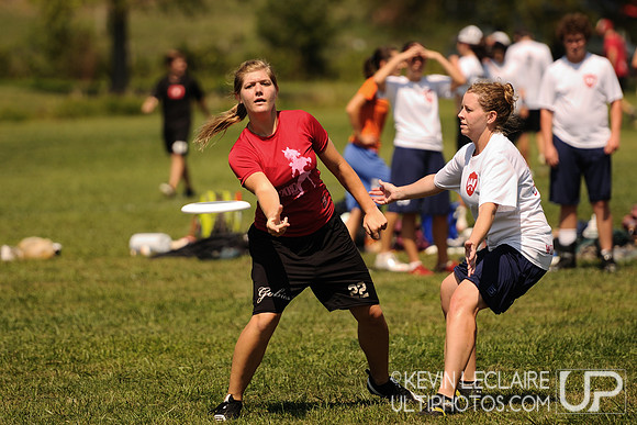 Saturday Elite Mixed division action -- Chesapeake Open 2010