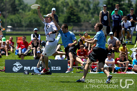 2012 USAU D-I College Championships Monday Open Finals