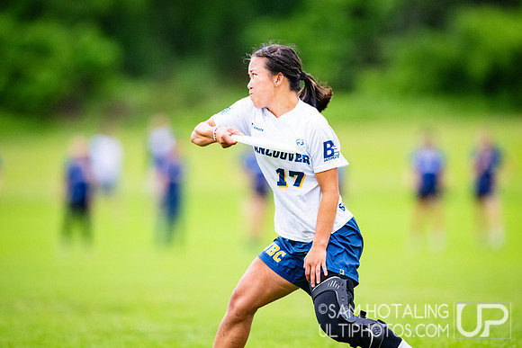 Women’s pool play at USAU DI College Championships