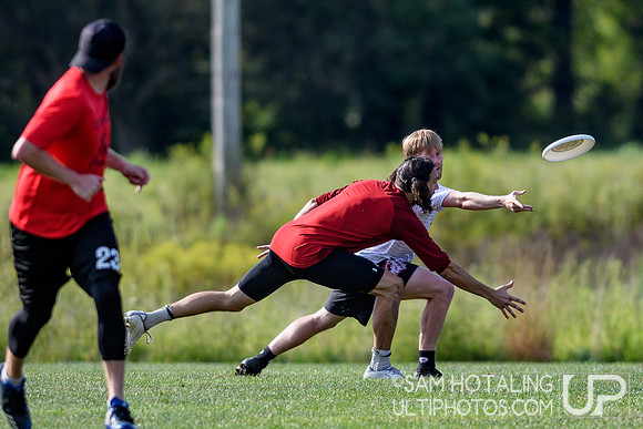 Mixed pool play at the USAU Pro Championships. August 31, 2019