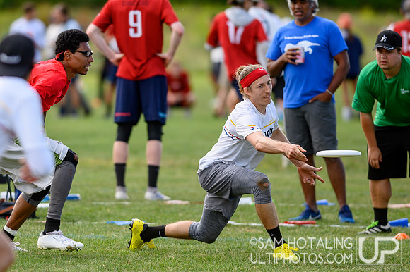 Mixed pre-semifinals at the USAU Pro Championships. September 1, 2019