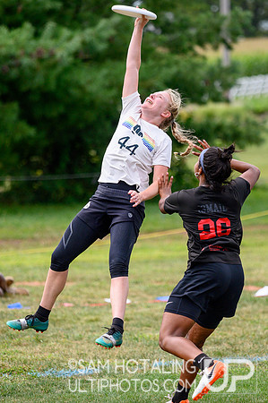Womxn’s semifinals at the USAU Pro Championships. September 1, 2019
