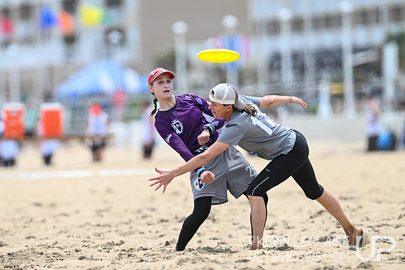 Sunday Action - 2025 Beach Championships