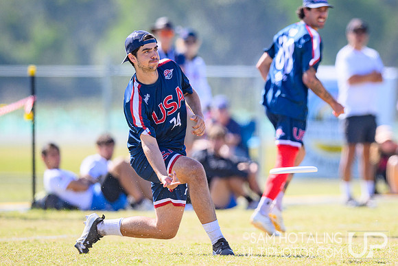 Men’s semifinals during World Ultimate Championships at Runaway Bay Precinct