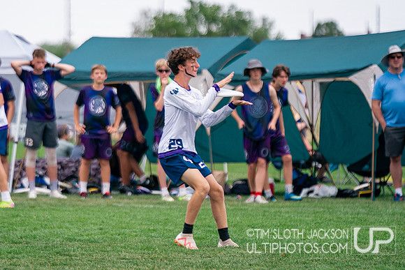 Pool play at 2024 USAU Youth Club Championship