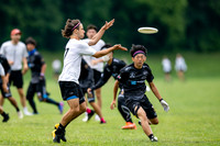 Buzz Bullets vs Wall City in pool play at World Ultimate Club Championships