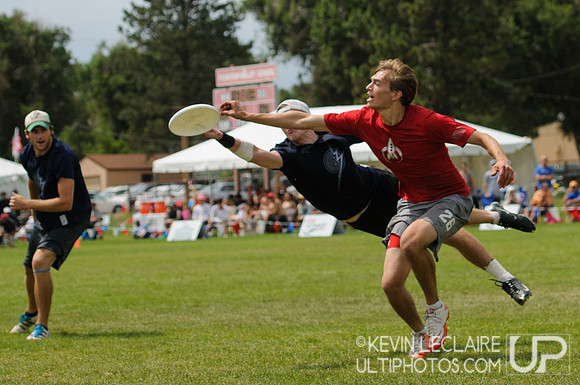 Johnny Bravo v. Chain Lightning -- Open Division Finals -- 2012 US Open Sunday Action