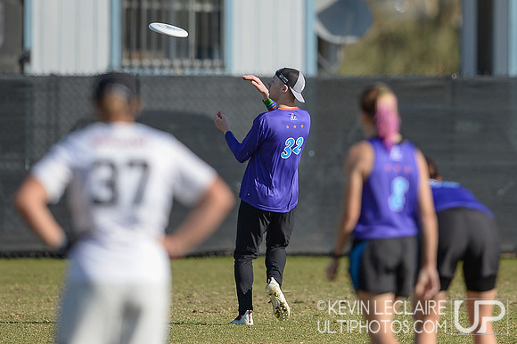 Polar Bears vs Space Heater - USA Ultimate Club Champs 2021 Pool
