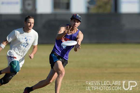 Polar Bears vs Space Heater - USA Ultimate Club Champs 2021 Pool
