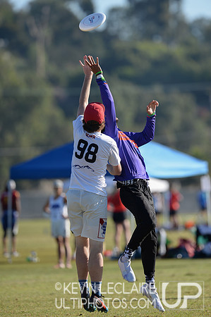 Polar Bears vs Space Heater - USA Ultimate Club Champs 2021 Pool