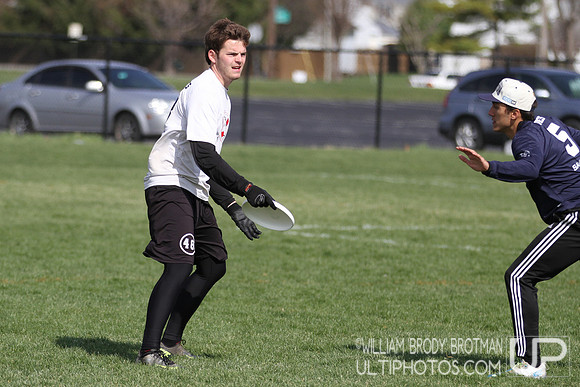 Sunday Action - USA Ultimate 2014 College Division I Ohio Valley Regional Tournament