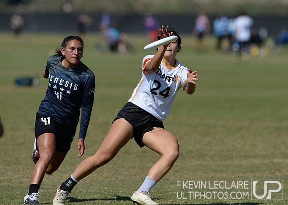 Traffic v Nemesis - USA Ultimate Club Champs 2021 Pool Play Action