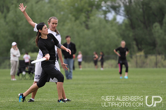 Friday Women's division action from 2012 College Nationals