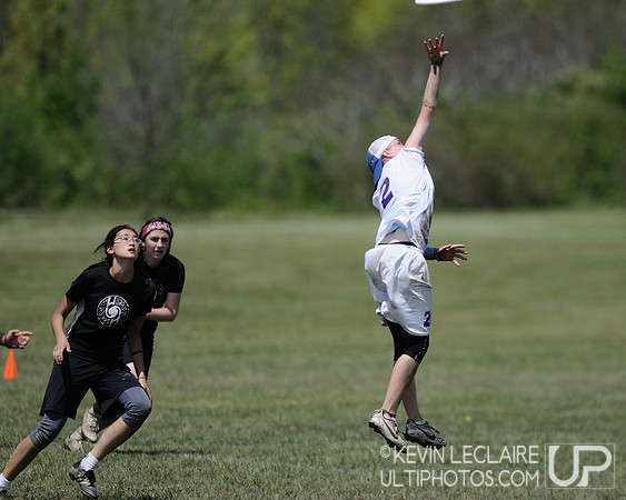 Sunday Semifinals -- 2010 UPA High School Girls Eastern Championships