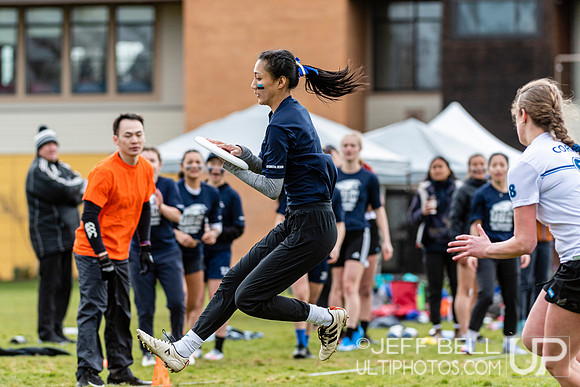 The ninth annual Douglas Bowl featuring UVIC and UBC Women’s and Open Ultimate teams.