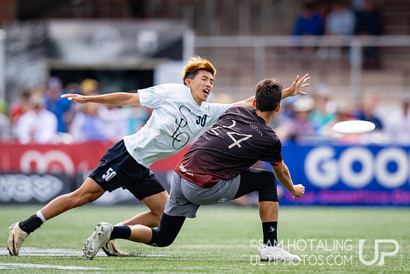 Finals at USAU DI College Championships