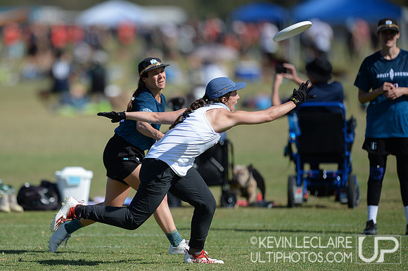 Molly Brown vs Siege - USA Ultimate Club Champs 2021 Pool Play R3