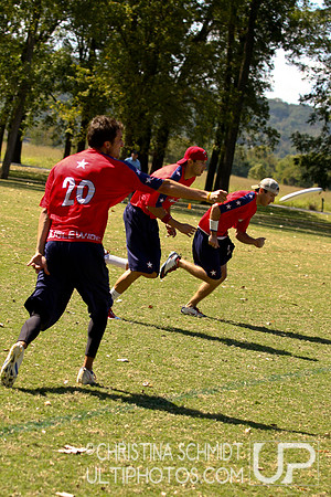Championship Round Action from 2011 South Open Regionals