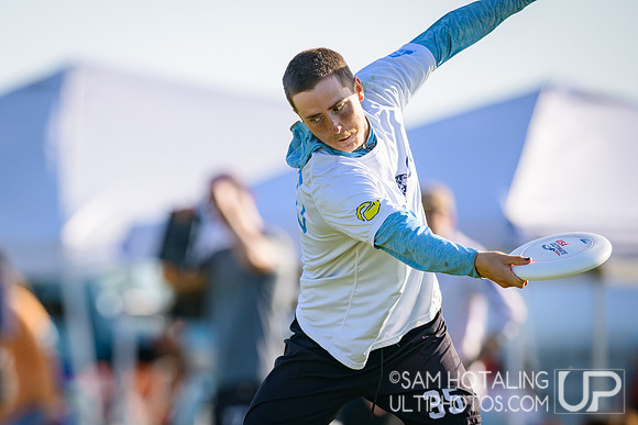 Pre-quarterfinals at USAU D-I College Championships