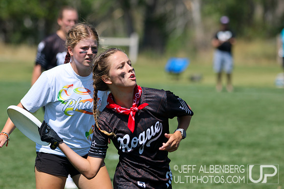 Pool play at USAU Youth Club Championships