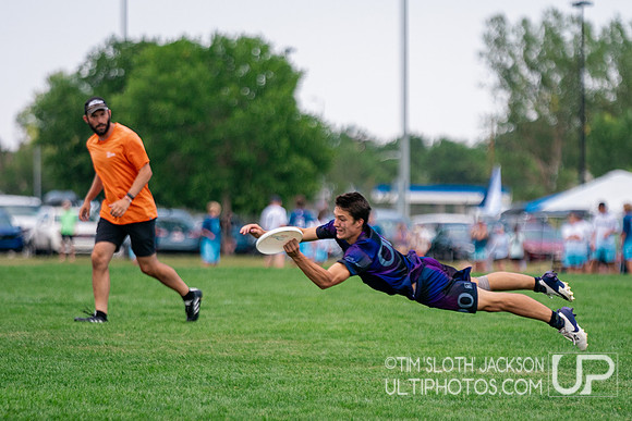 Pool play at 2024 USAU Youth Club Championship