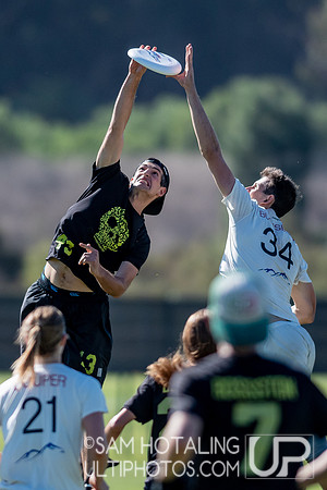 Mixed pre-quarters at the USAU National Club Championships. October 25, 2019