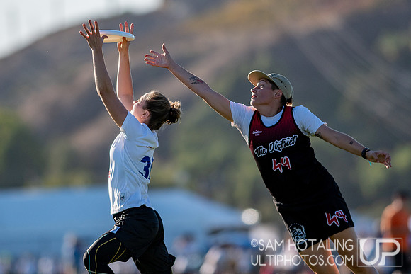 Womxn’s 9th place semifinals at the USAU National Club Championships. October 25, 2019