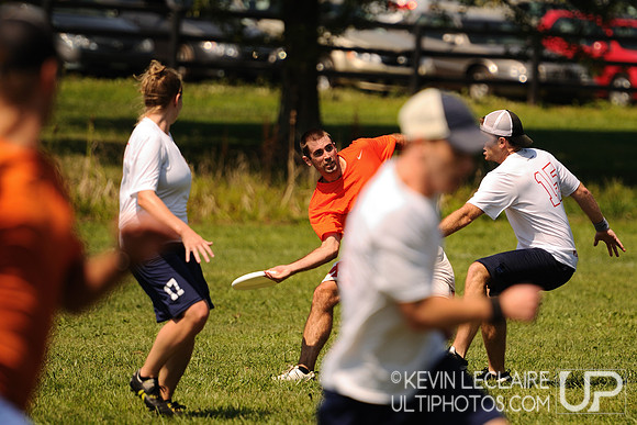 Saturday Elite Mixed division action -- Chesapeake Open 2010