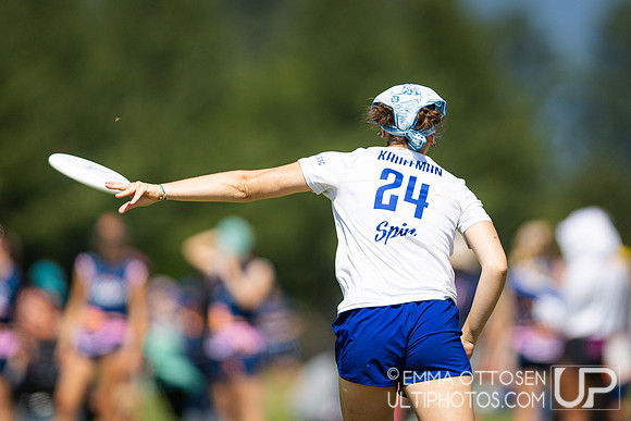 Saturday full coverage from USAU D-I College Championships, Tufts vs Santa Barbara