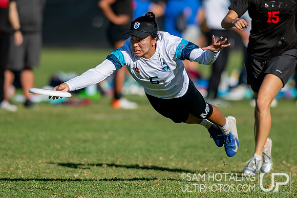 Womxn’s 5th place finals at the USAU National Club Championships. October 26, 2019