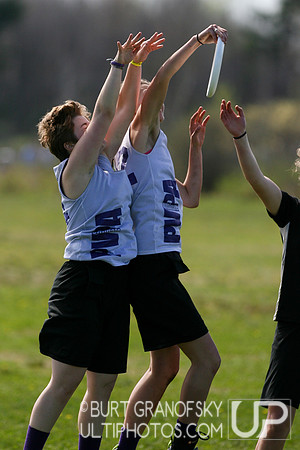 Sunday Action, Girls -- USAU 2014 HS Northeastern Championships
