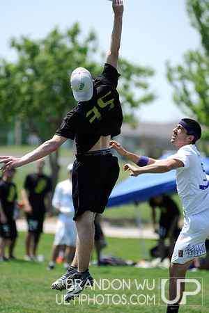 Saturday Open Pool Play & Crossovers - 2012 USAU D-III College Championships