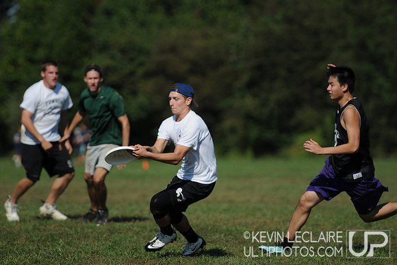Hucks off the Hilltop -- Saturday Round 4 photo