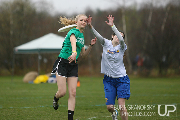 Saturday Action, Girls -- USAU 2014 HS Northeastern Championships
