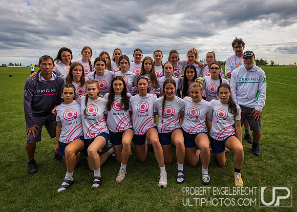 Origine - Team Photo. Edmonton, AB: Canadian Ultimate Juniors Ch