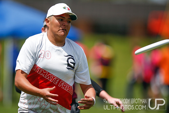 Day 2 of USA Ultimate 2022 D-III College Championships